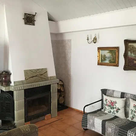 Kapitanskie Gniazdo Homestay *